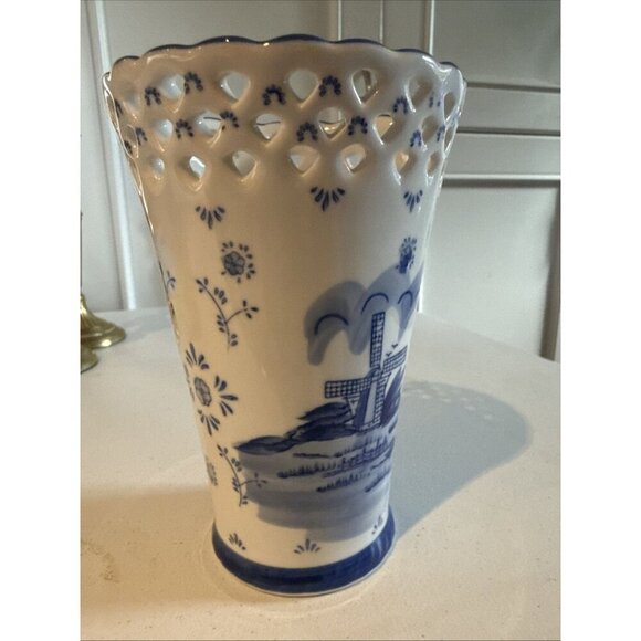 Vintage Delftware Royal Twickel Holland Blue White Pierced Windmill 6" Vase - Picture 3 of 7